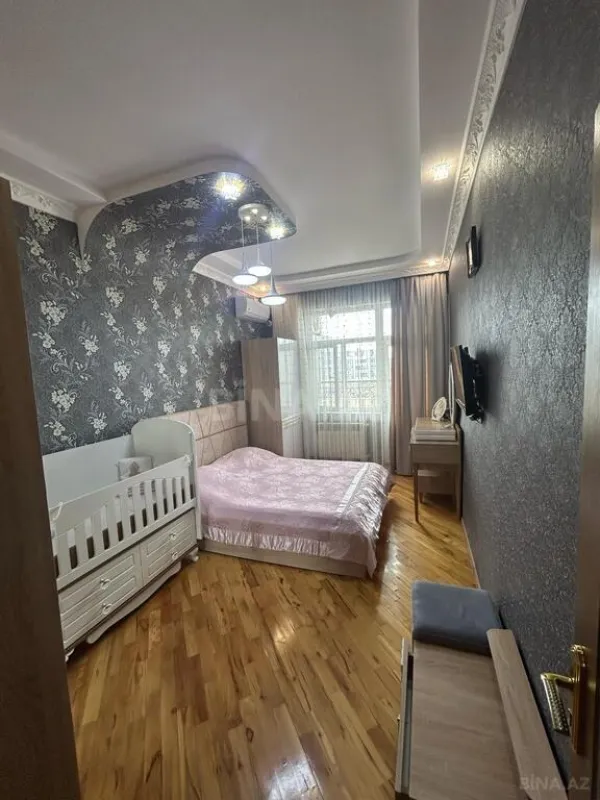 Satılır 3 otaqlı mənzil 100 m²