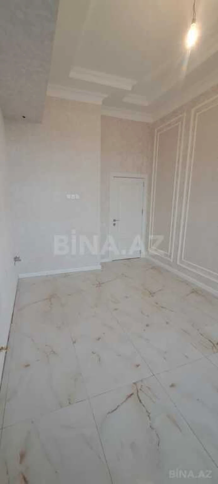 Satılır 2 otaqlı mənzil 89 m²