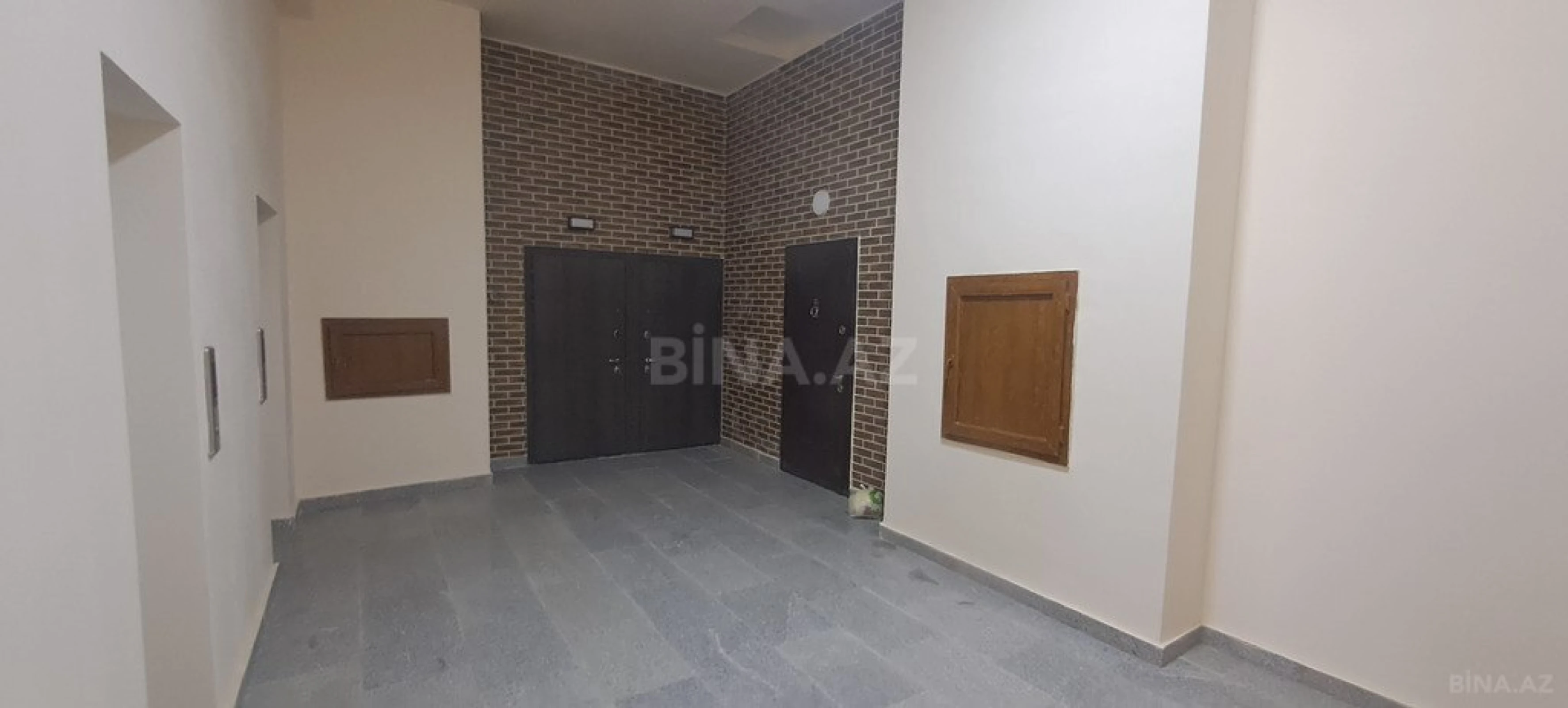 Satılır 2 otaqlı mənzil 89 m²