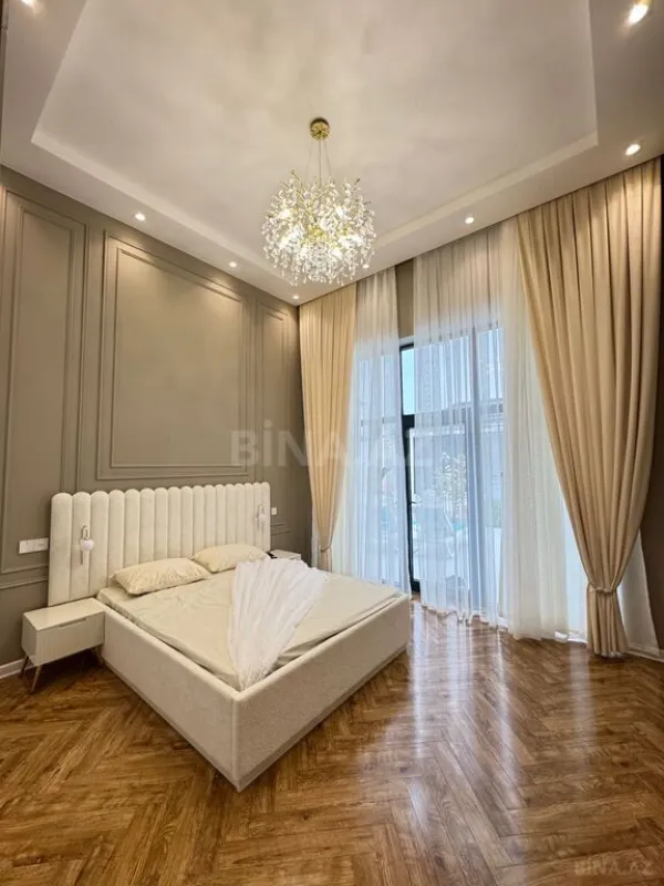 Satılır 6 otaqlı həyət evi 400 m²