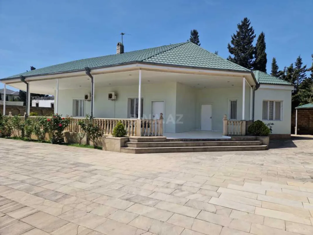 Satılır 4 otaqlı həyət evi 200 m²