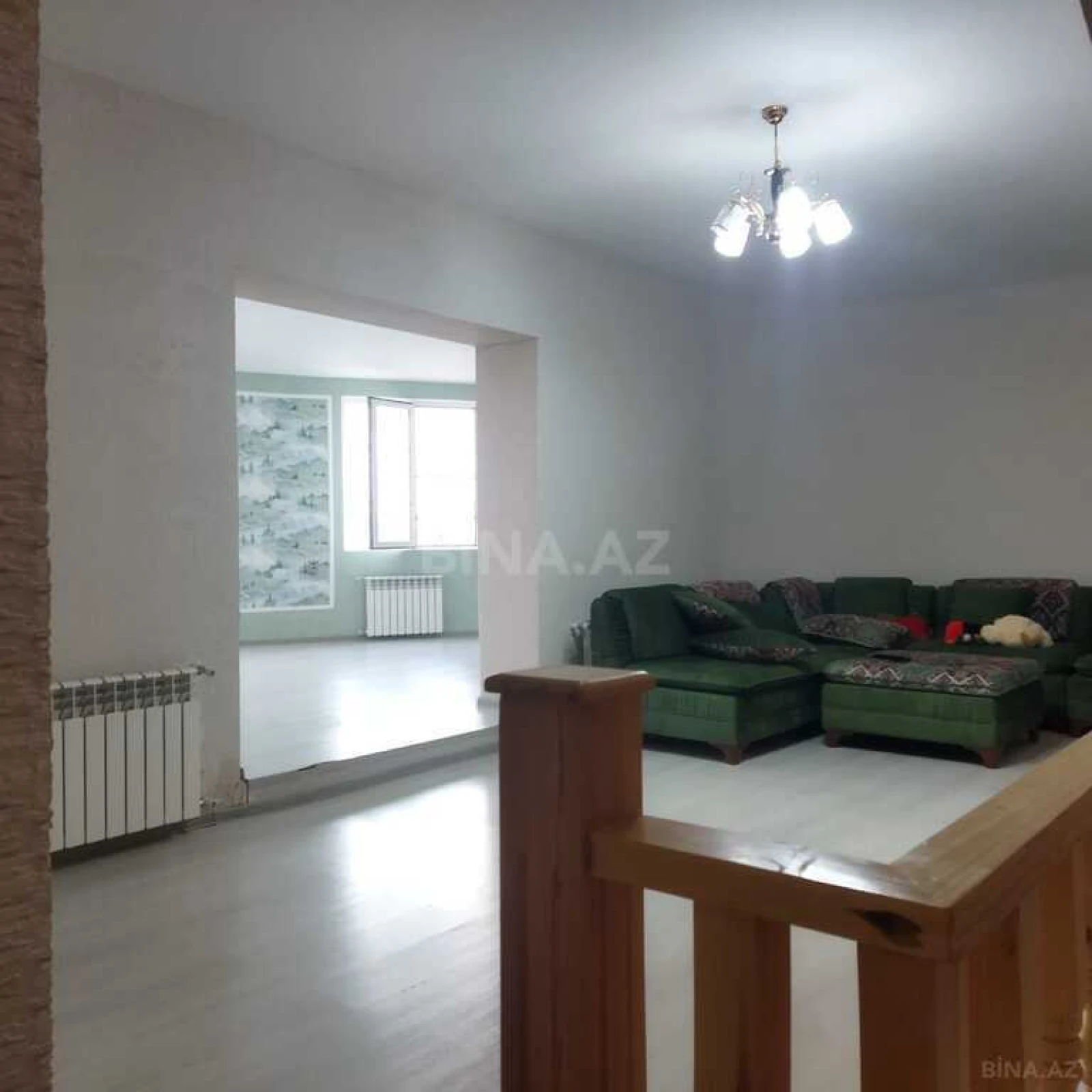 Satılır 7 otaqlı həyət evi 360 m²