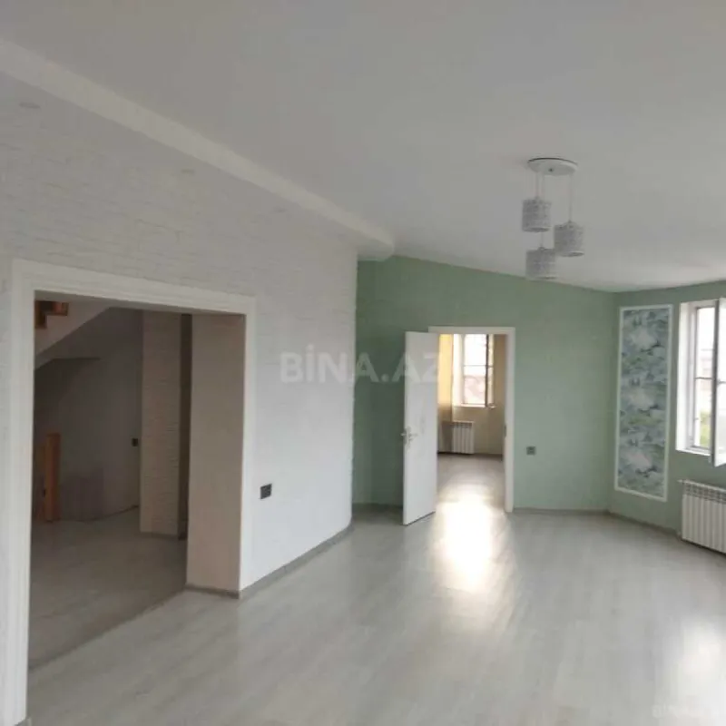 Satılır 7 otaqlı həyət evi 360 m²
