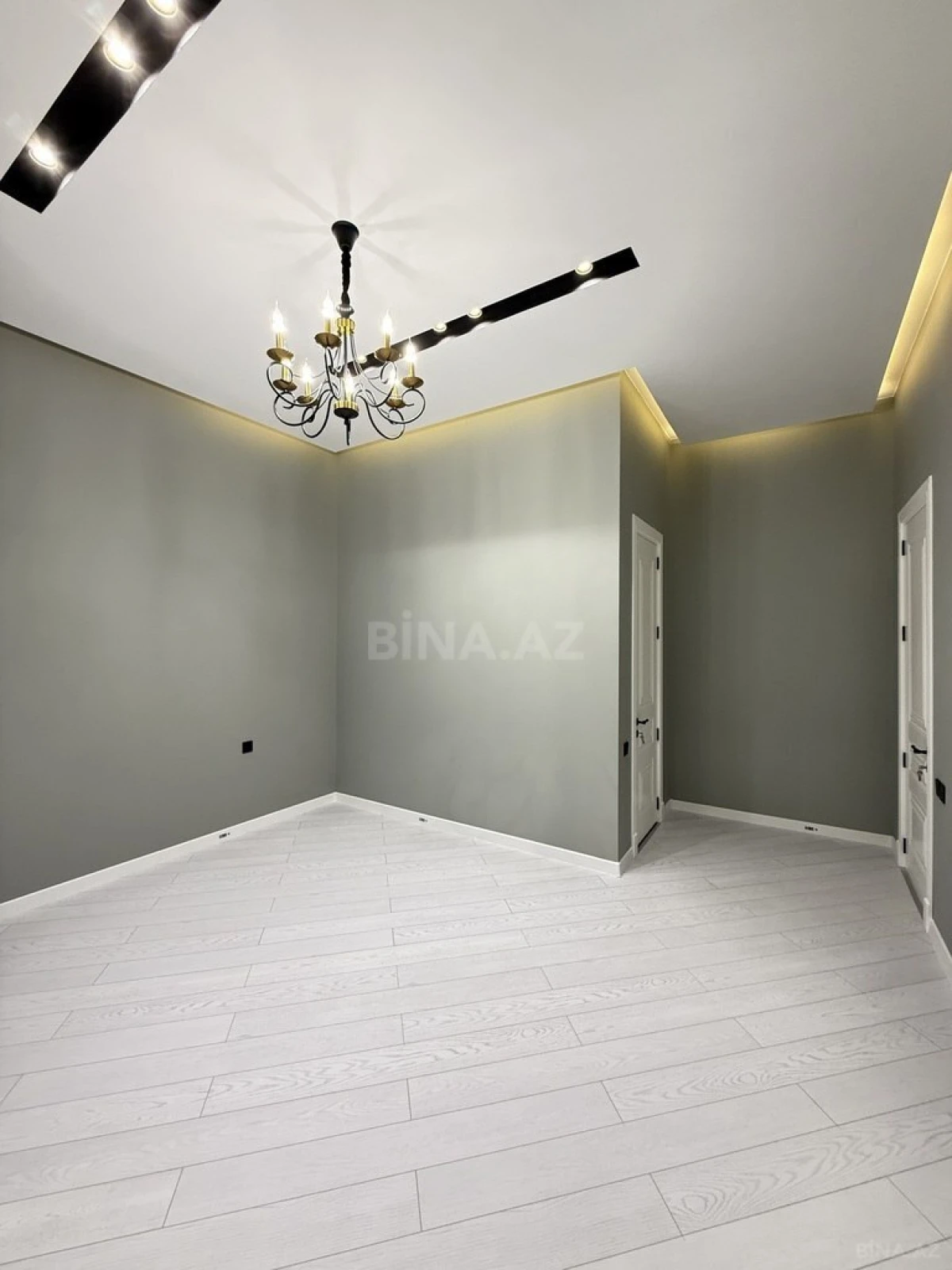 Satılır 4 otaqlı həyət evi 160 m²