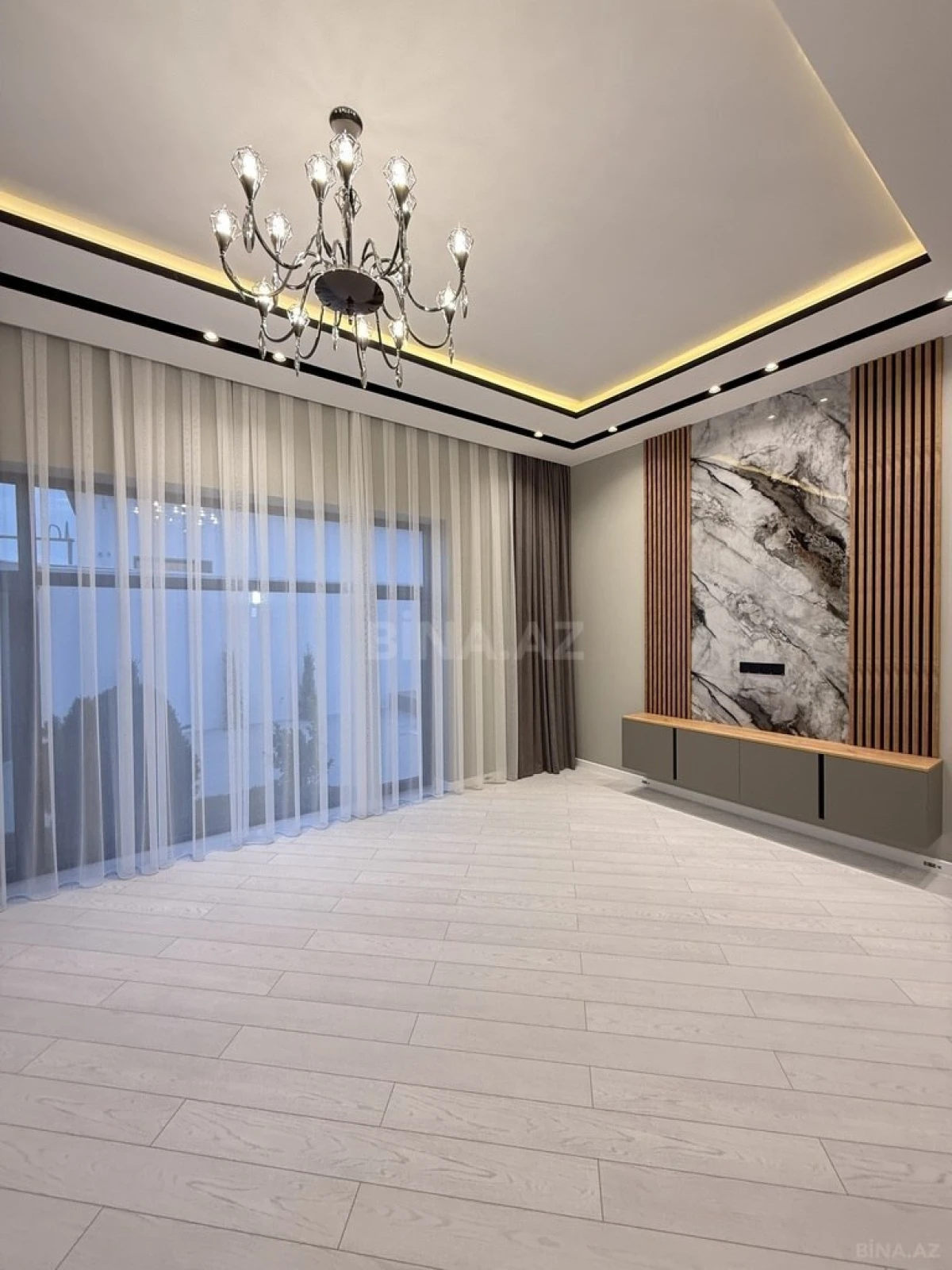 Satılır 4 otaqlı həyət evi 160 m²