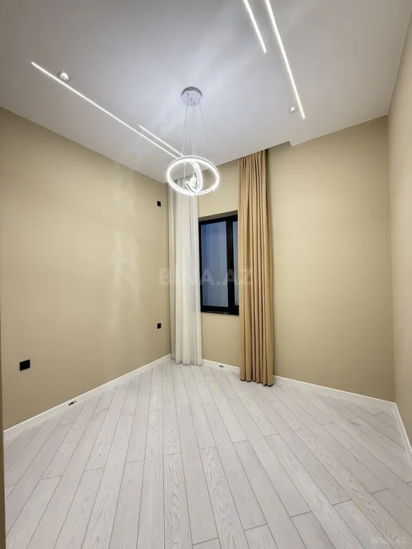 Satılır 4 otaqlı həyət evi 160 m²