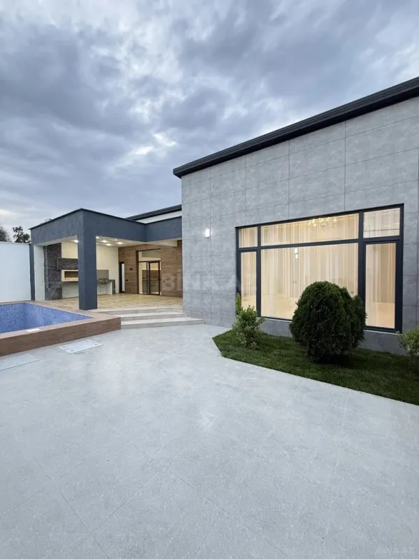 Satılır 4 otaqlı həyət evi 160 m²