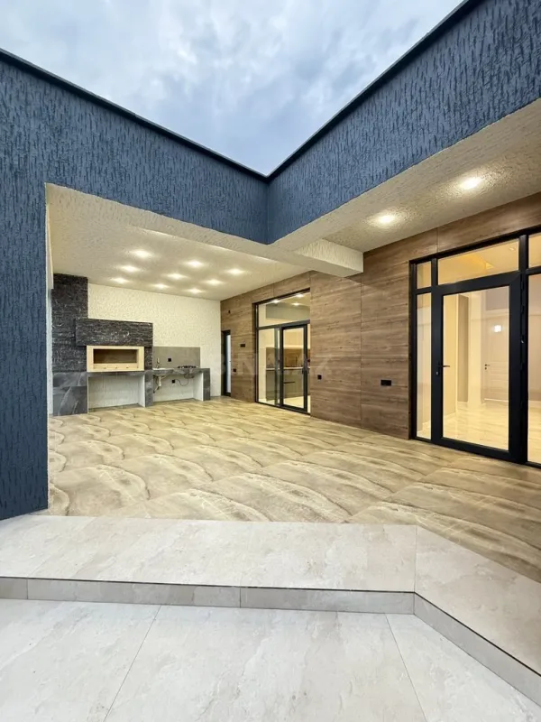 Satılır 4 otaqlı həyət evi 160 m²