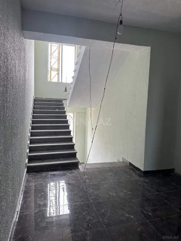 Satılır 3 otaqlı mənzil 71 m²