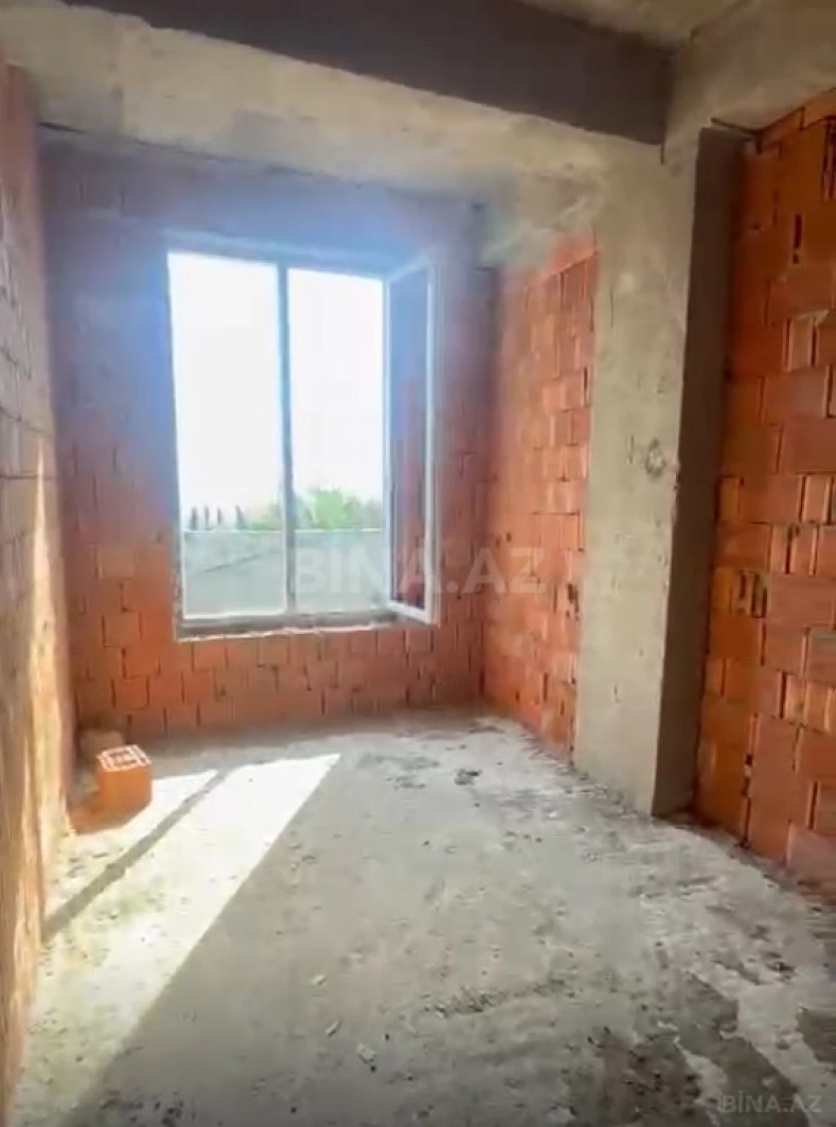 Satılır 3 otaqlı mənzil 71 m²