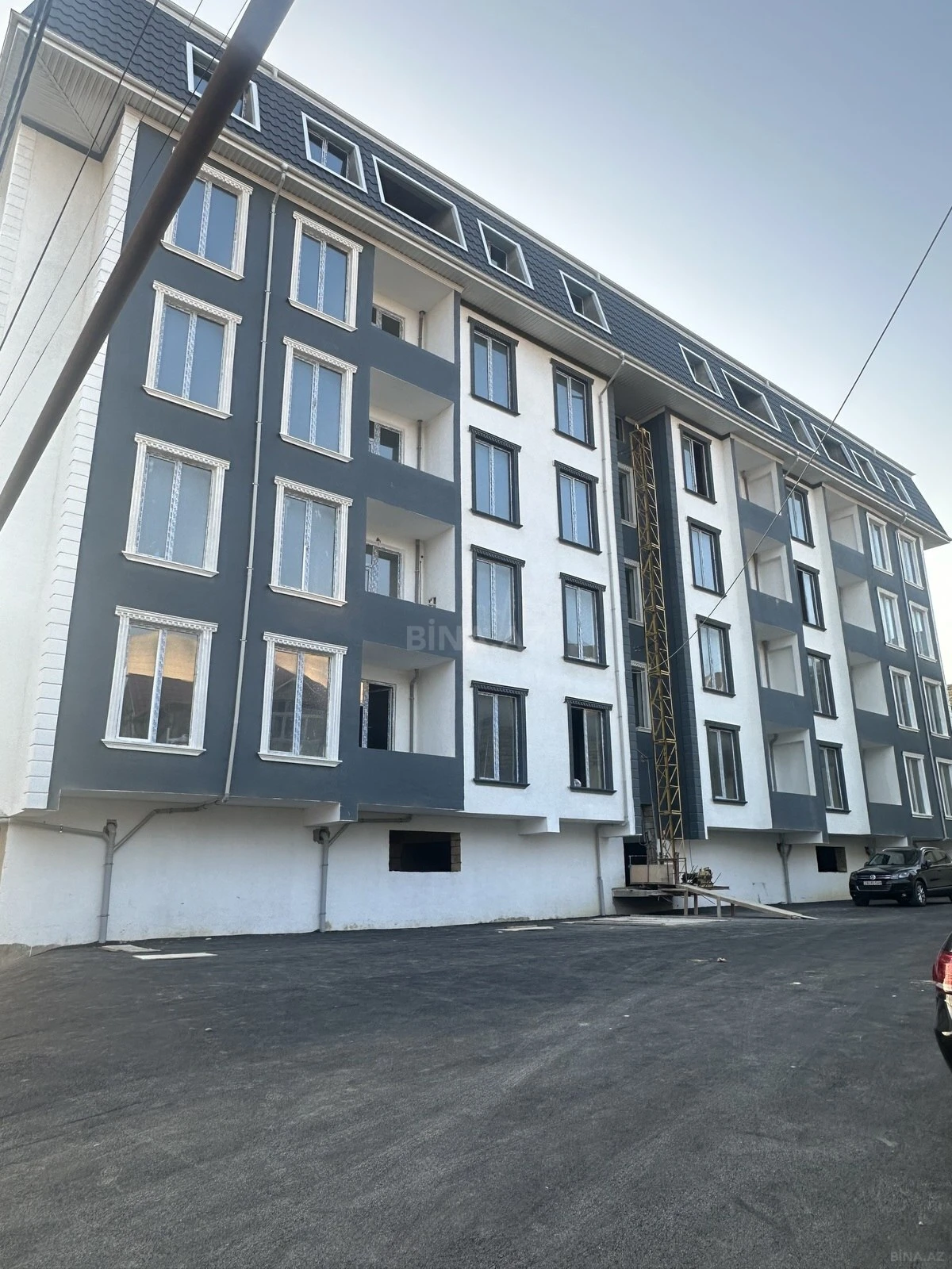 Satılır 3 otaqlı mənzil 71 m²