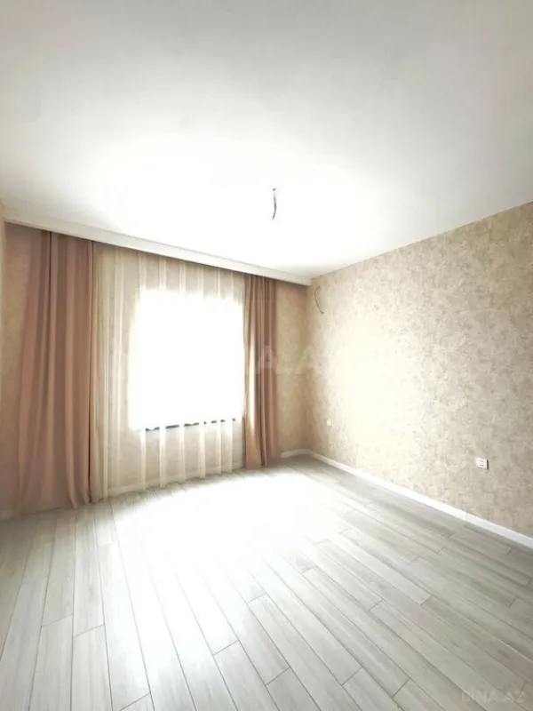 Satılır 4 otaqlı həyət evi 170 m²