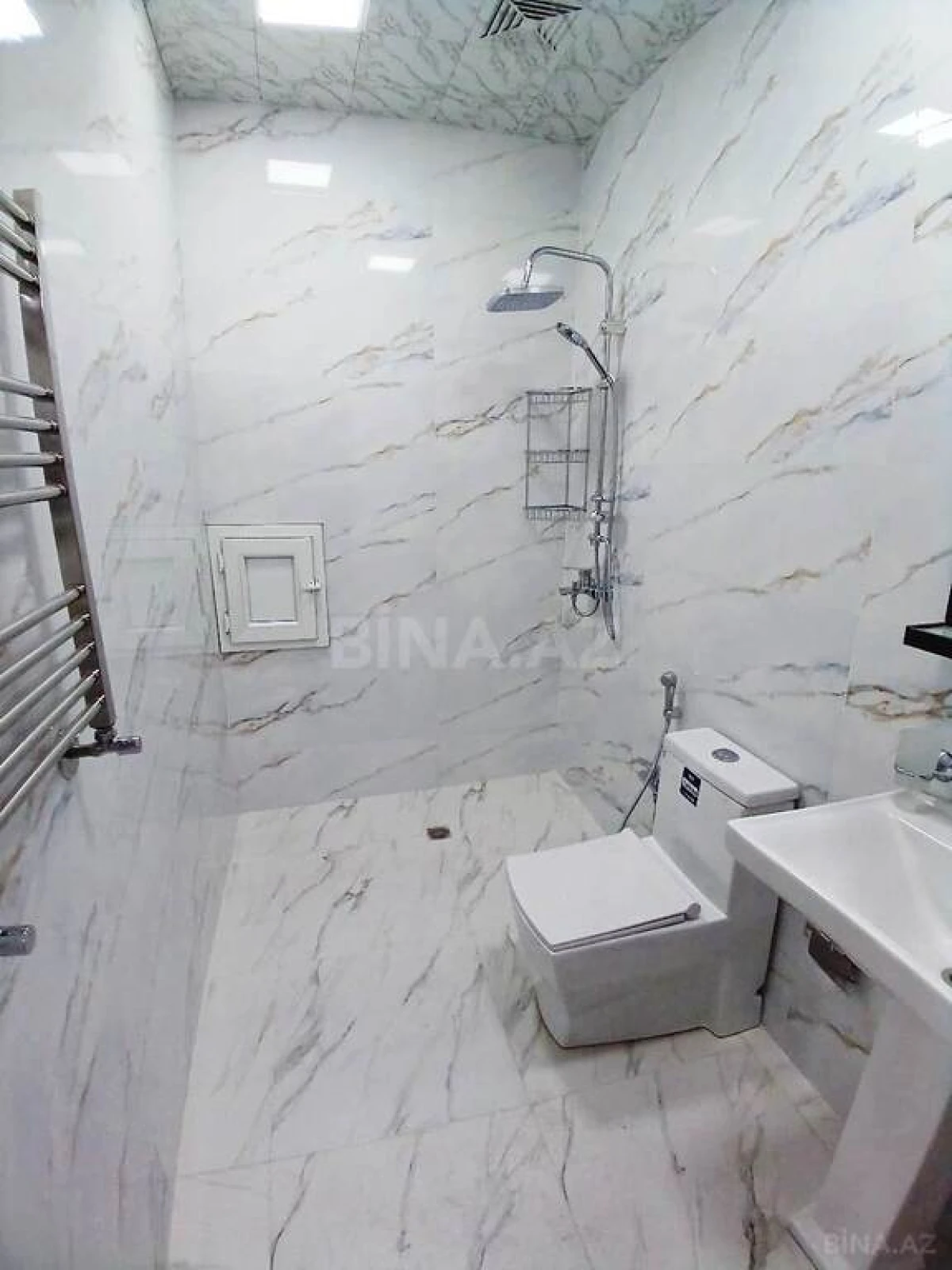 Satılır 2 otaqlı mənzil 60 m²