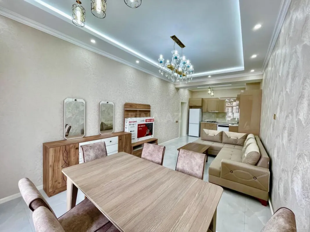 Kirayə verilir 3 otaqlı mənzil 125 m²