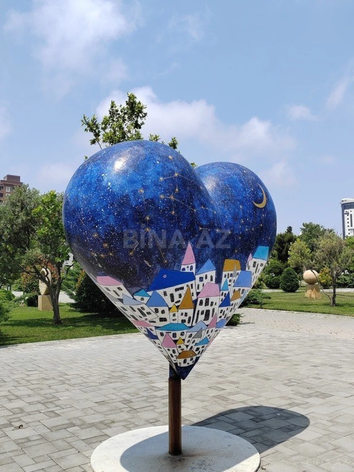 Satılır obyekt 70 m²