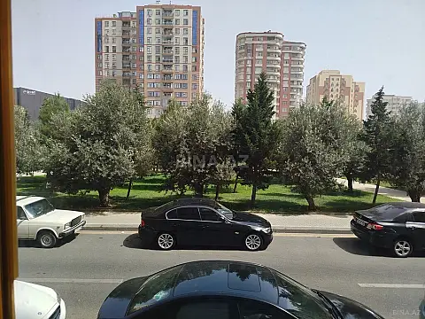 Satılır obyekt 70 m² — Bakı, Badamdar 70.00 m²