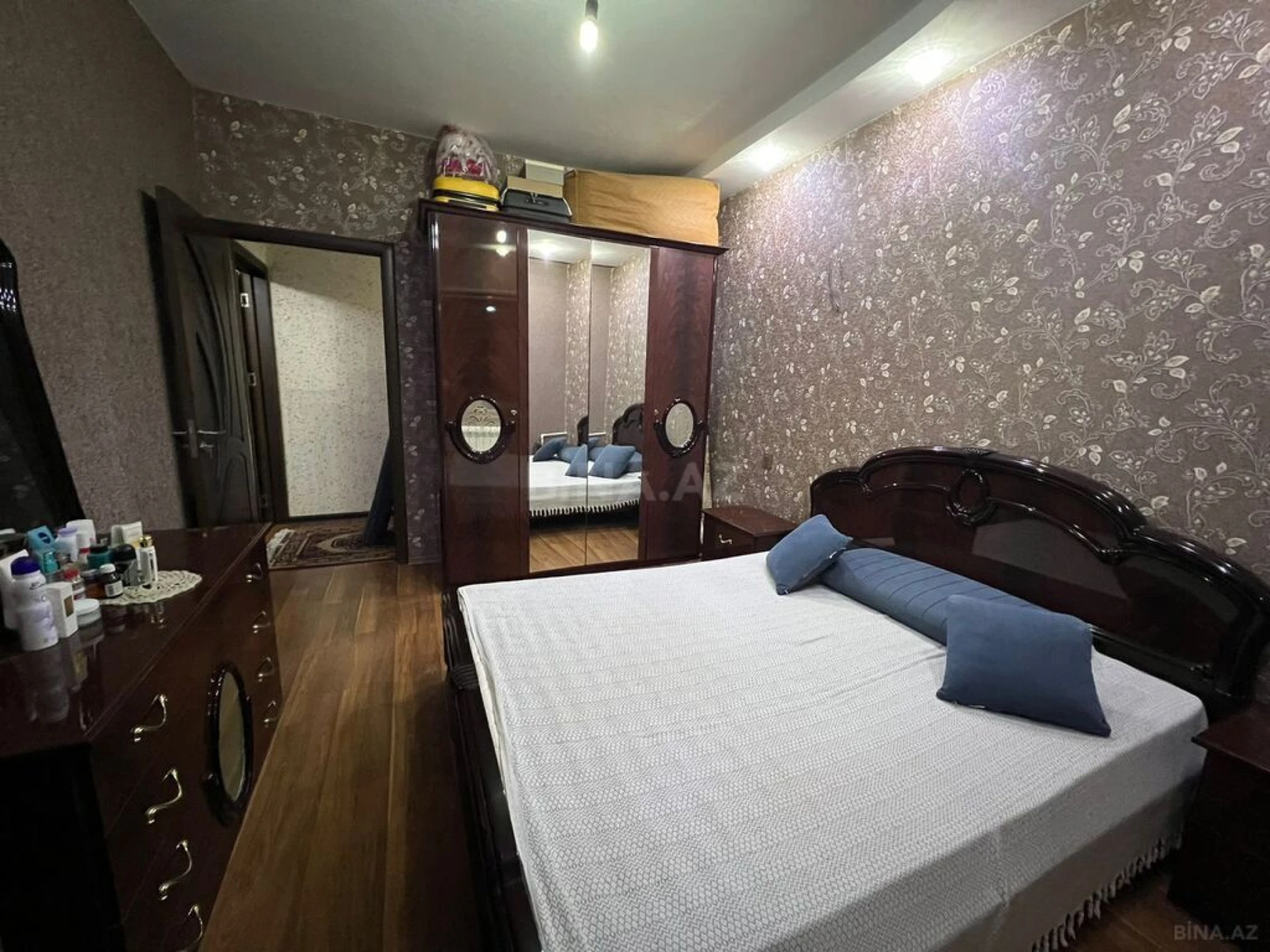 Satılır 2 otaqlı mənzil 60 m²