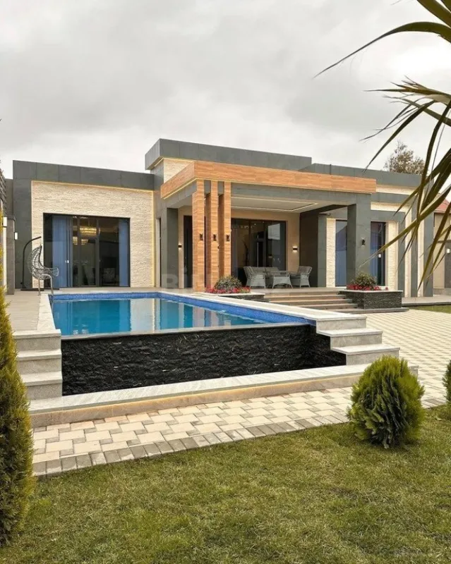 Kirayə verilir 5 otaqlı həyət evi 300 m²