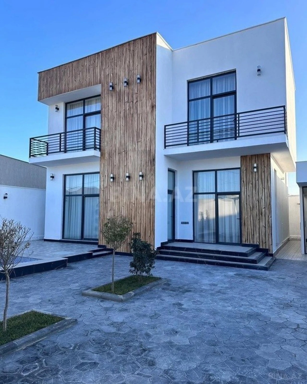 Kirayə verilir 6 otaqlı həyət evi 400 m²