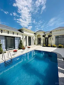 Kirayə verilir 4 otaqlı həyət evi 280 m²