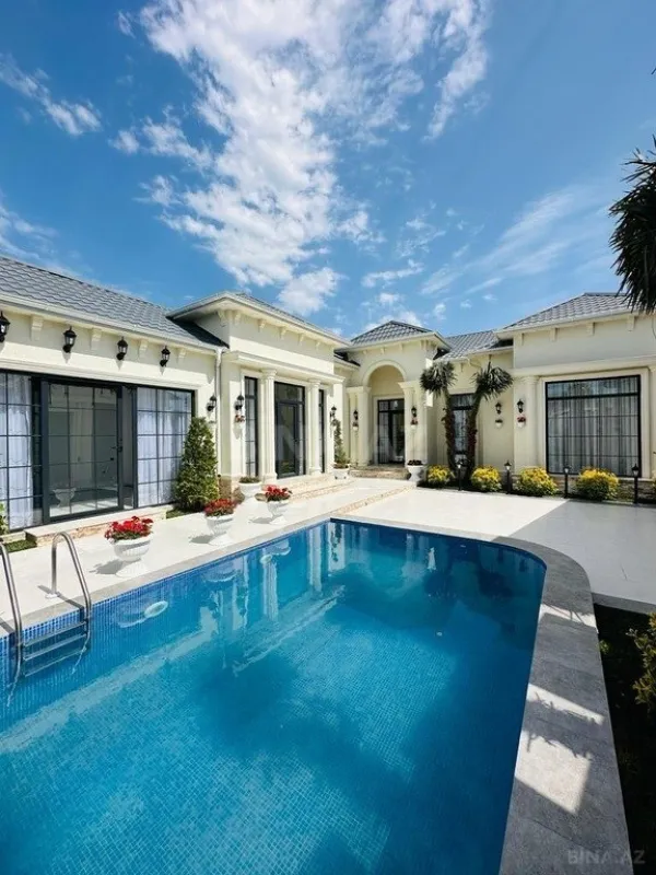 Kirayə verilir 4 otaqlı həyət evi 280 m²