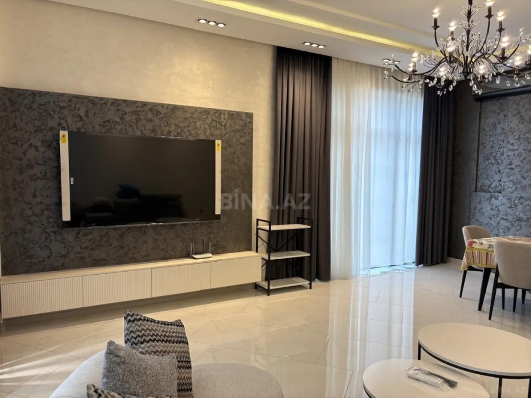 Kirayə verilir 4 otaqlı həyət evi 350 m²