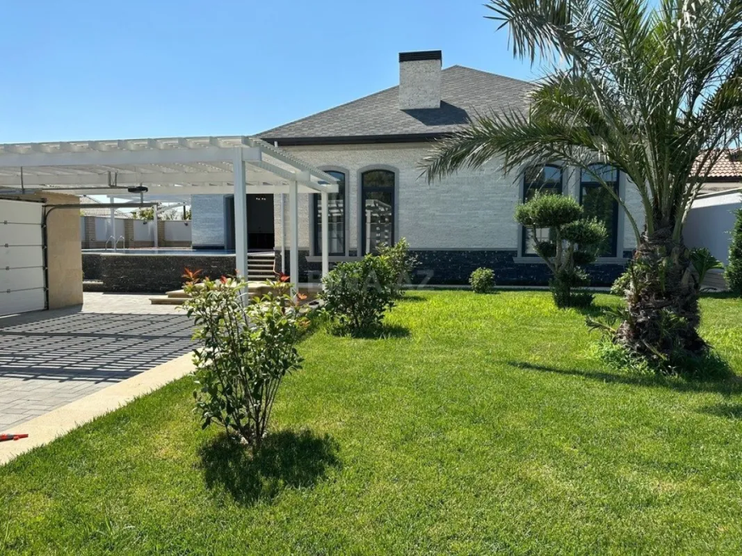 Kirayə verilir 4 otaqlı həyət evi 260 m²