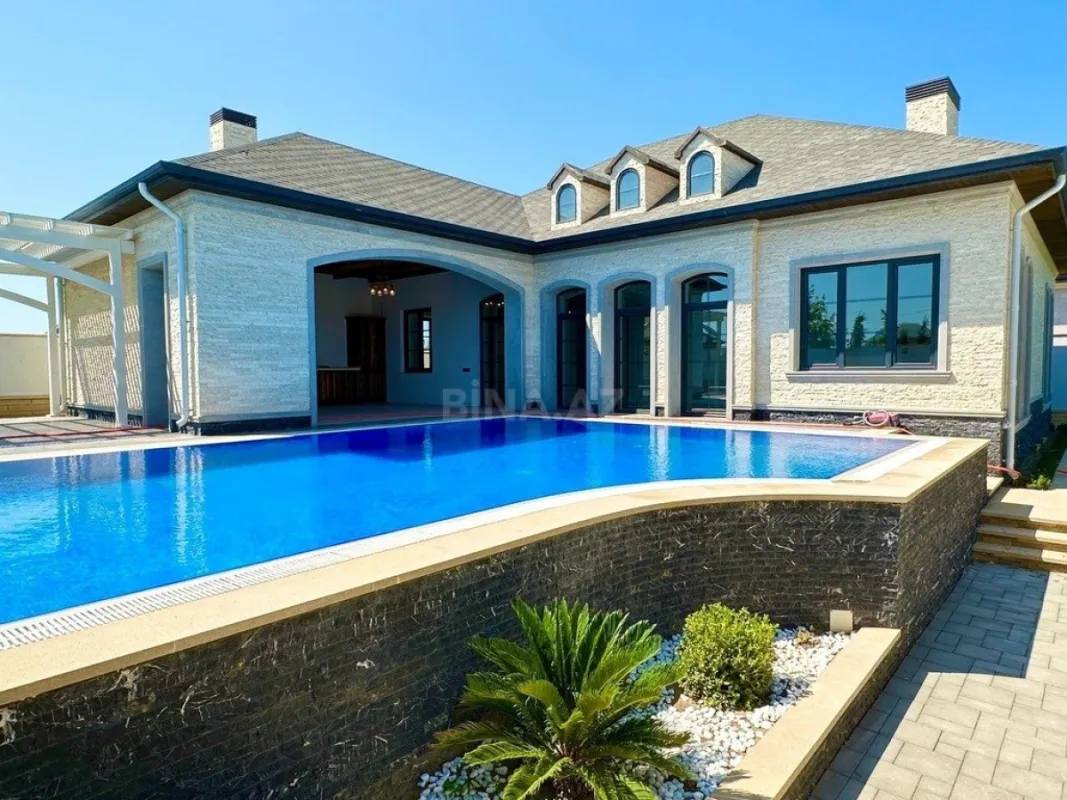 Kirayə verilir 4 otaqlı həyət evi 260 m²