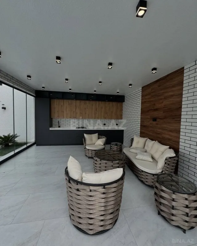 Kirayə verilir 6 otaqlı həyət evi 400 m²