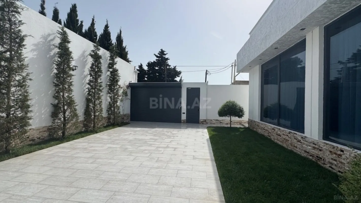 Satılır 5 otaqlı həyət evi 260 m²