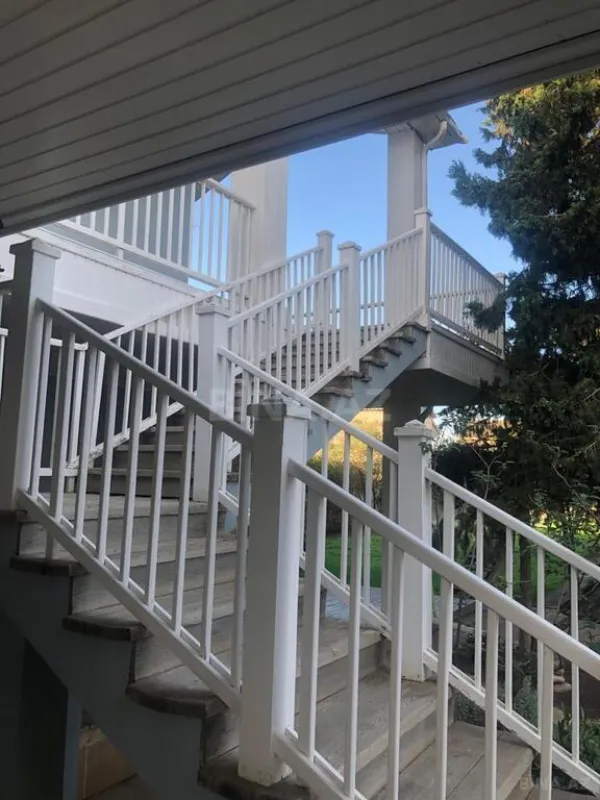 Satılır 7 otaqlı həyət evi 425 m²