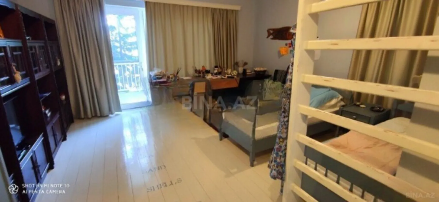 Satılır 7 otaqlı həyət evi 425 m²