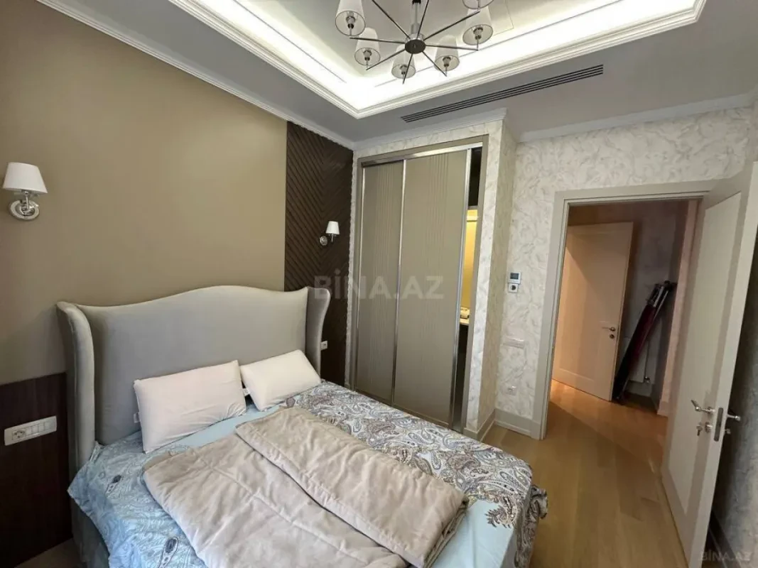 Kirayə verilir 2 otaqlı mənzil 65 m²