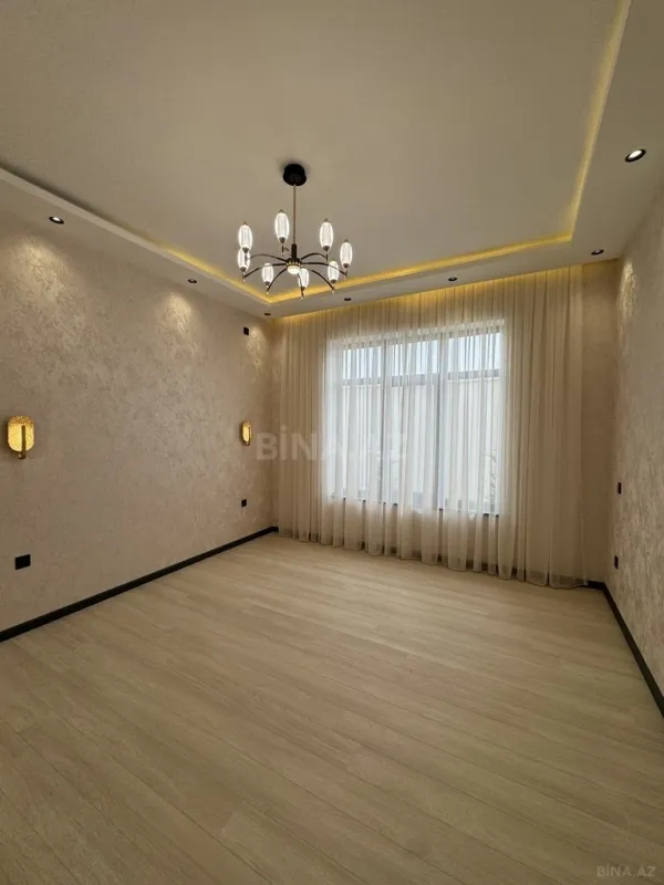 Satılır 4 otaqlı həyət evi 160 m²