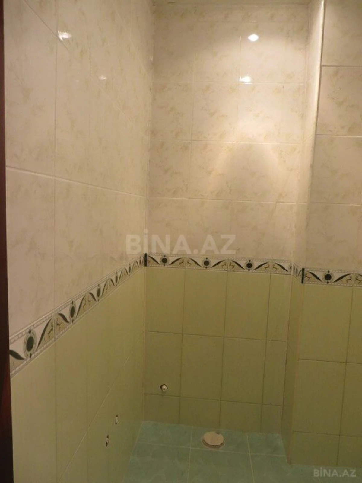 Kirayə verilir 5 otaqlı ofis 160 m²