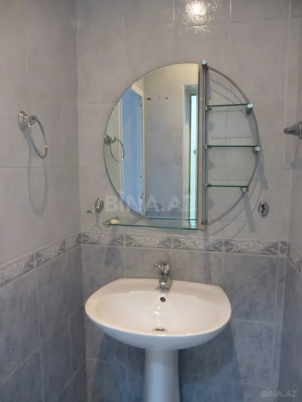 Kirayə verilir 5 otaqlı ofis 160 m²