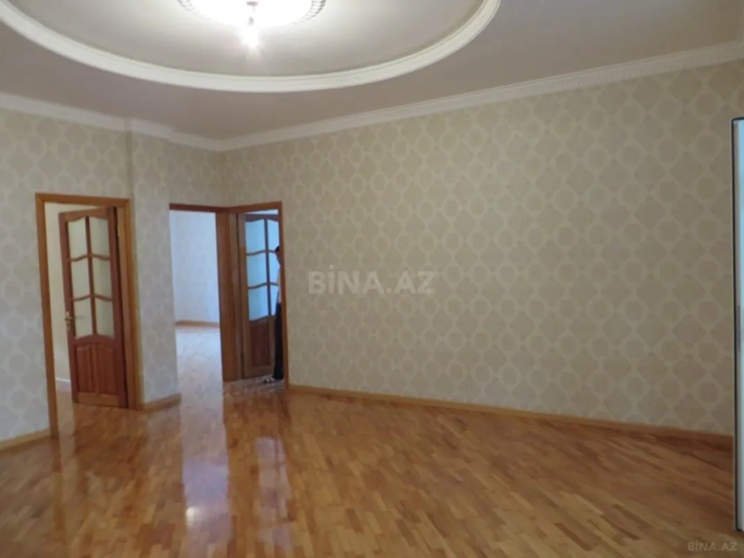 Kirayə verilir 5 otaqlı ofis 160 m²
