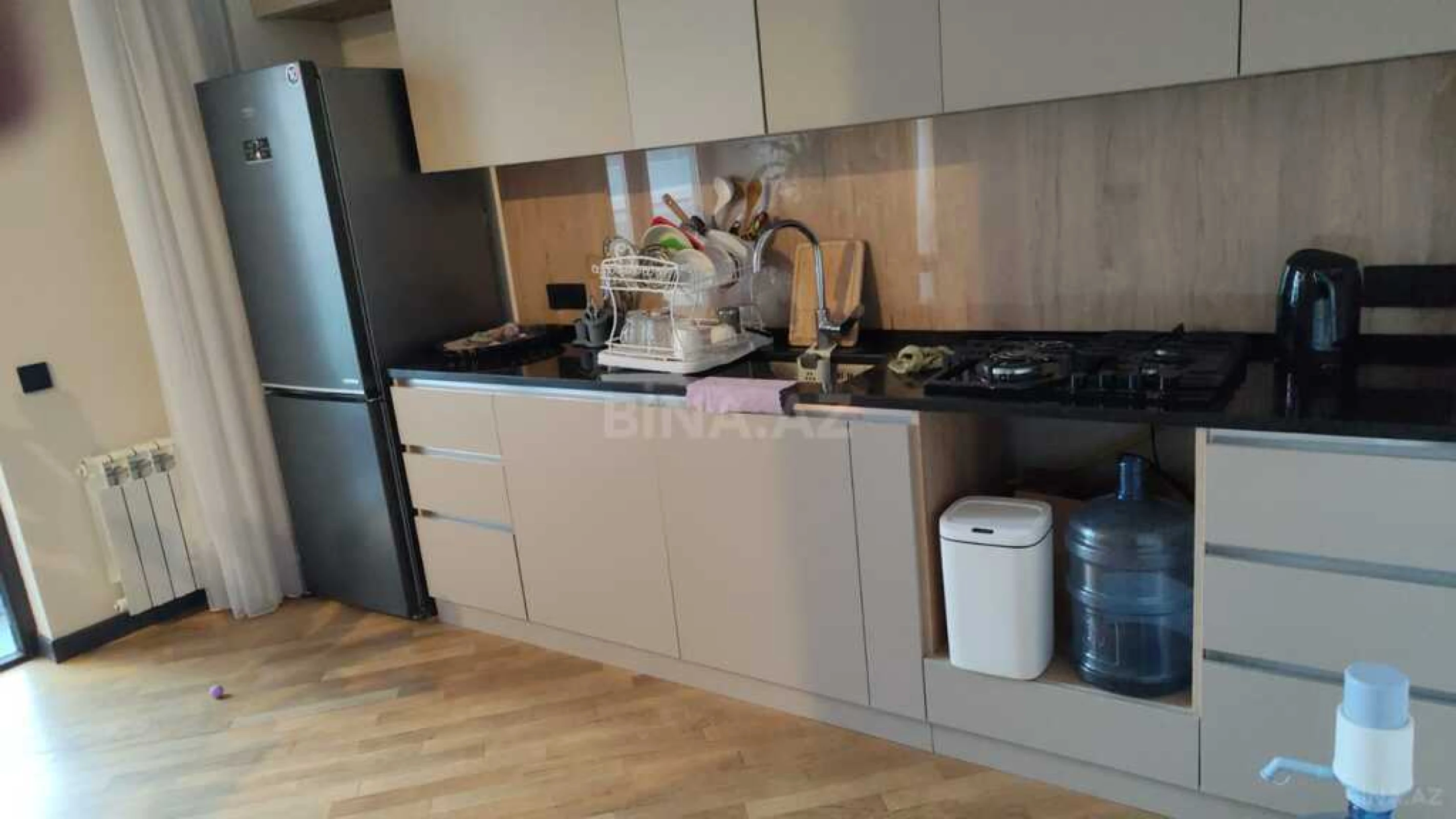 Kirayə verilir 3 otaqlı mənzil 110 m²