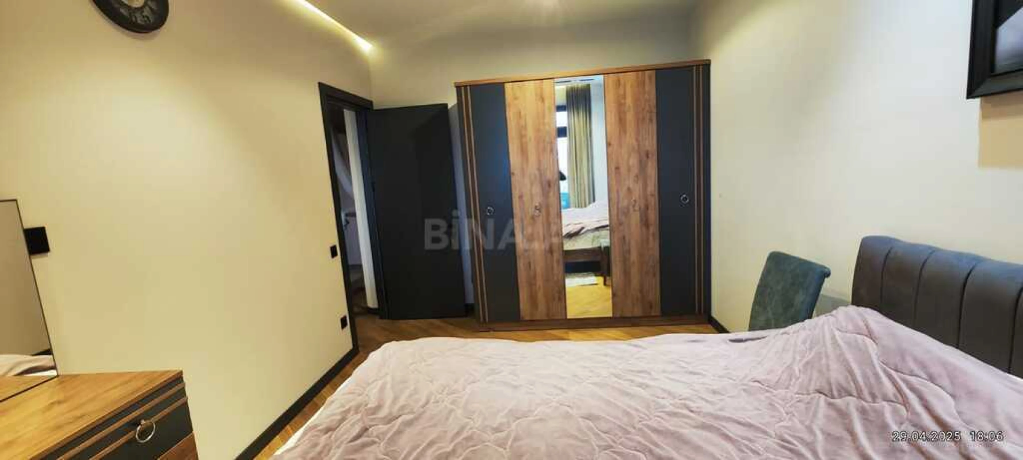 Kirayə verilir 3 otaqlı mənzil 110 m²
