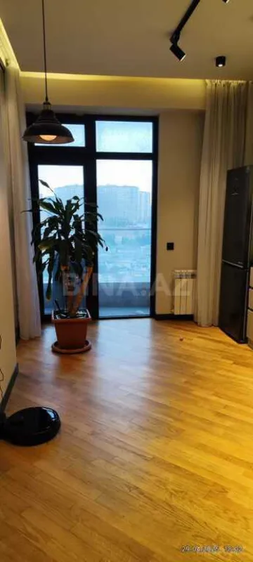 Kirayə verilir 3 otaqlı mənzil 110 m²