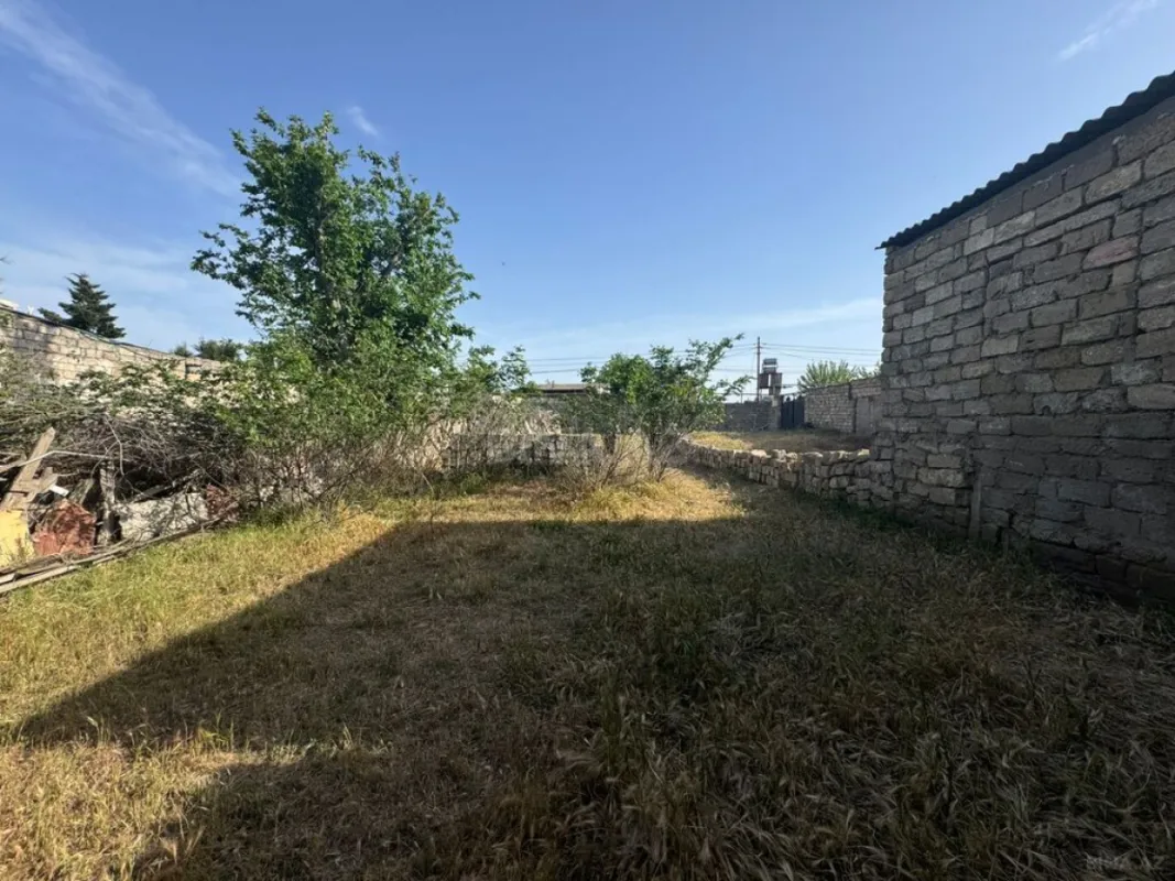 Satılır torpaq sahəsi 8 m²