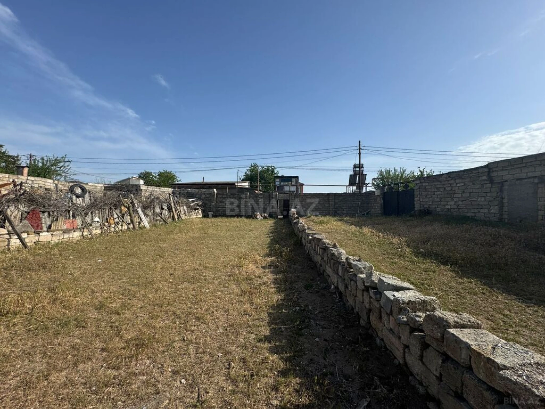 Satılır torpaq sahəsi 8 m²