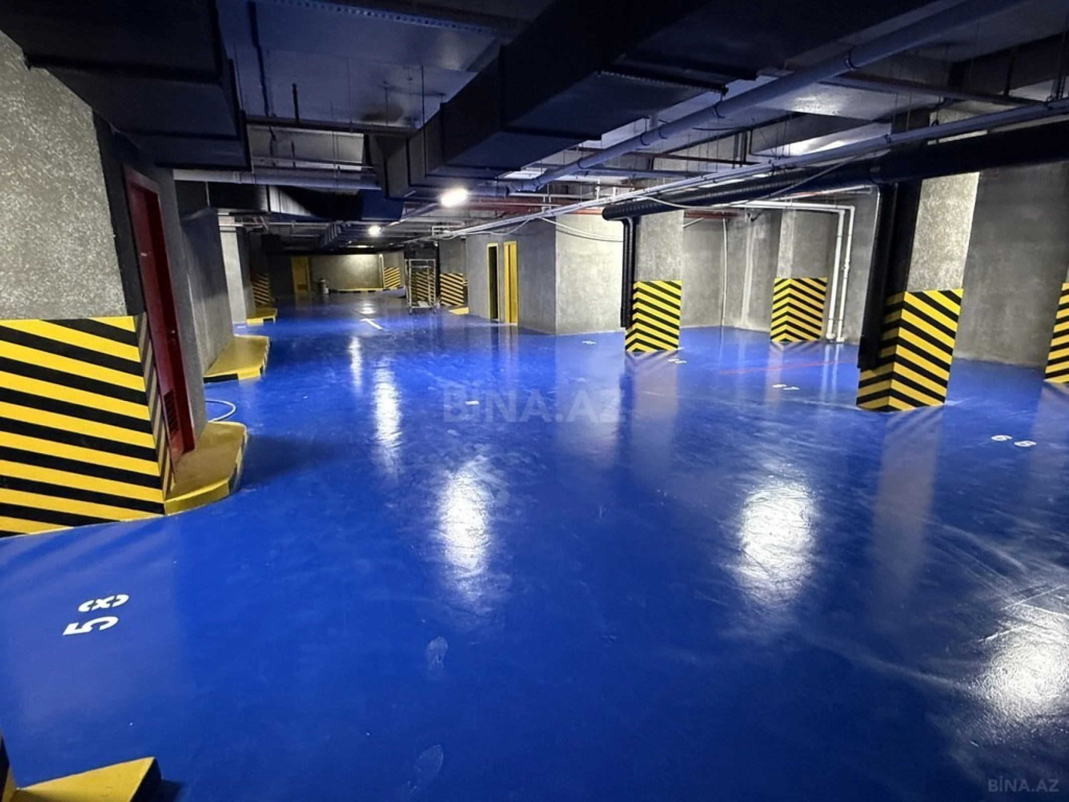 Satılır 3 otaqlı mənzil 128 m²