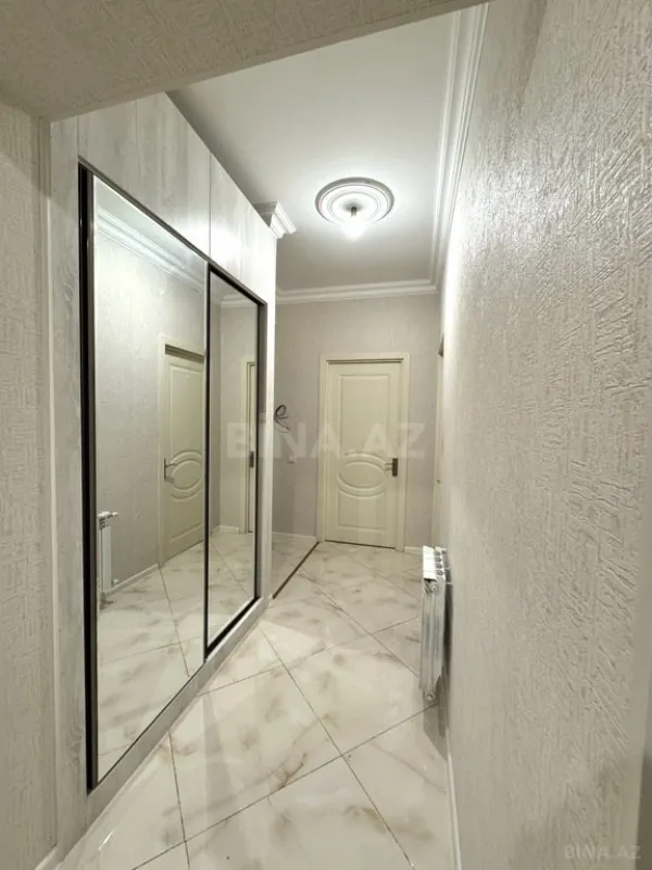 Kirayə verilir 2 otaqlı mənzil 86 m²