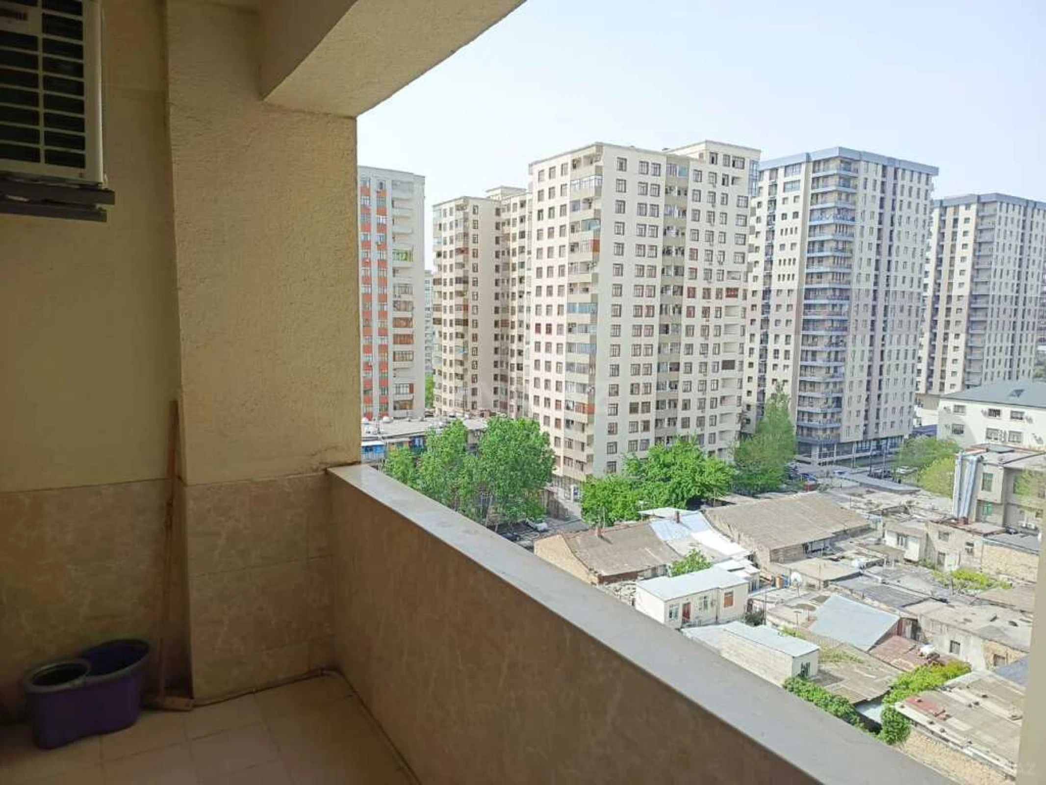 Kirayə verilir 3 otaqlı mənzil 140 m²