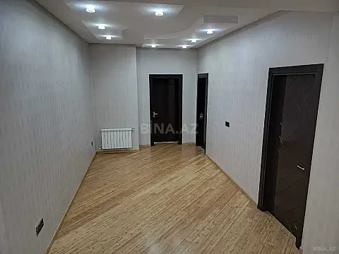 Kirayə verilir 3 otaqlı mənzil 140 m²