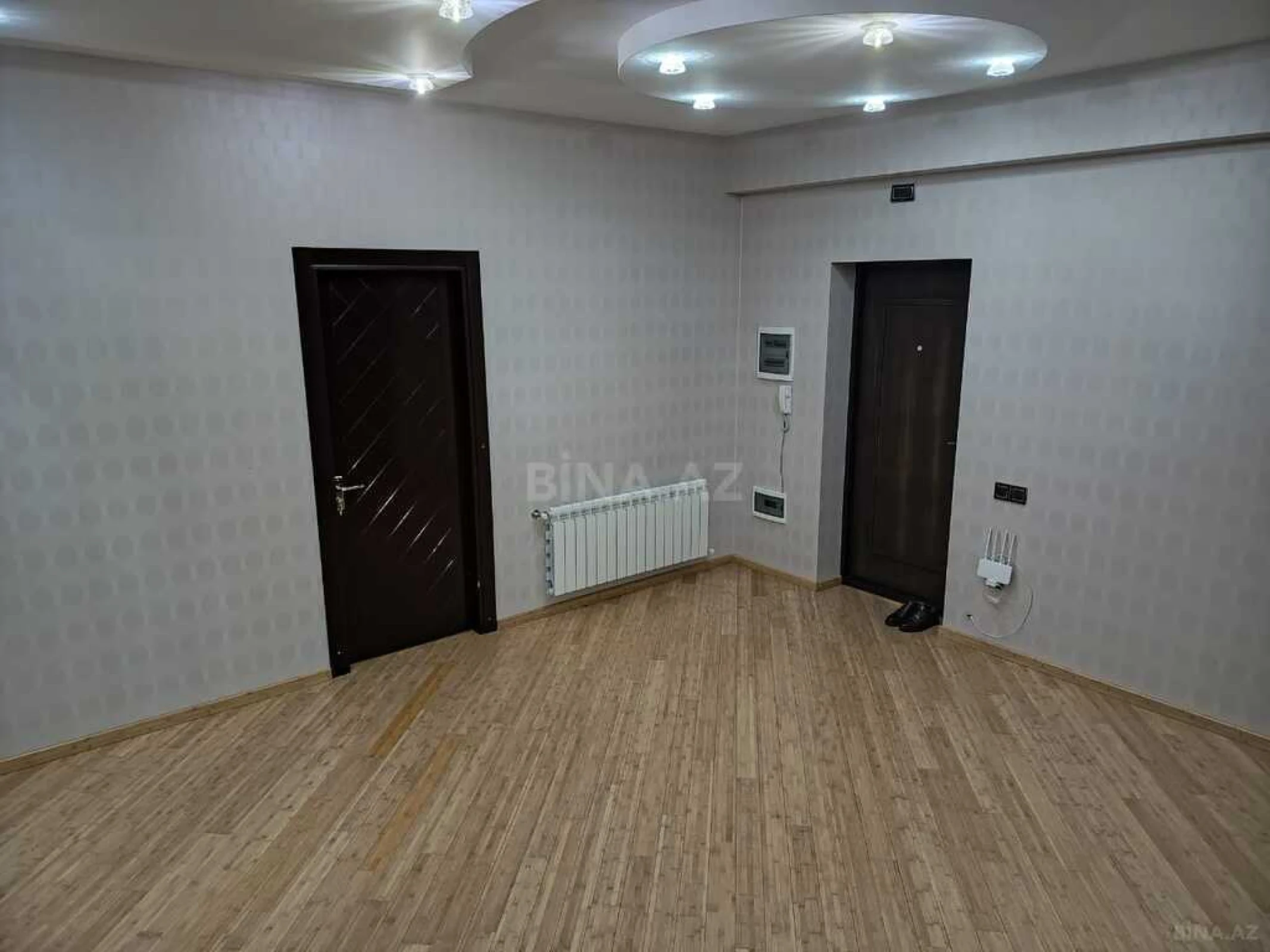 Kirayə verilir 3 otaqlı mənzil 140 m²