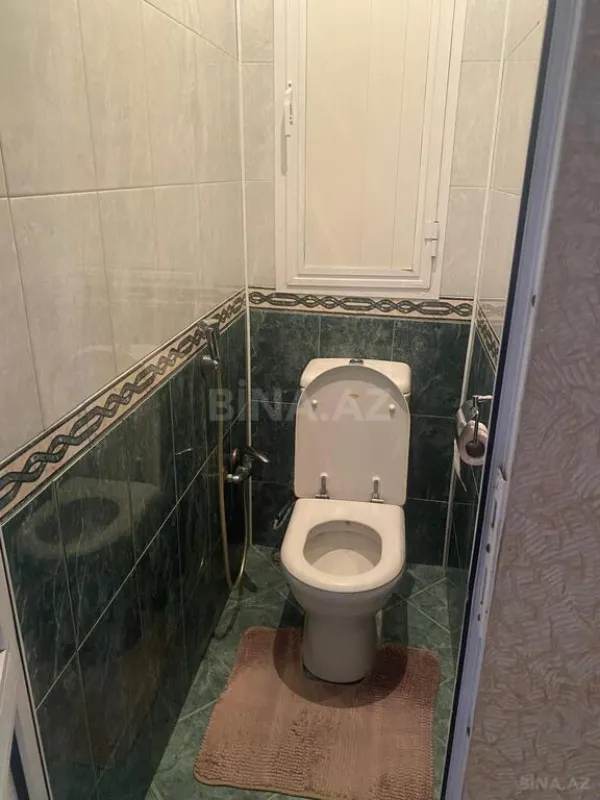 Satılır 4 otaqlı mənzil 100 m²