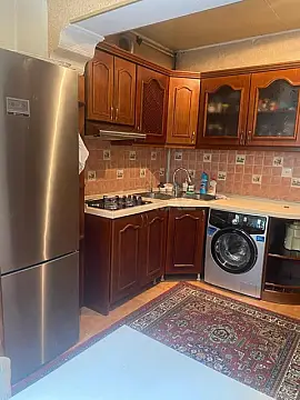 Satılır 4 otaqlı mənzil 100 m²
