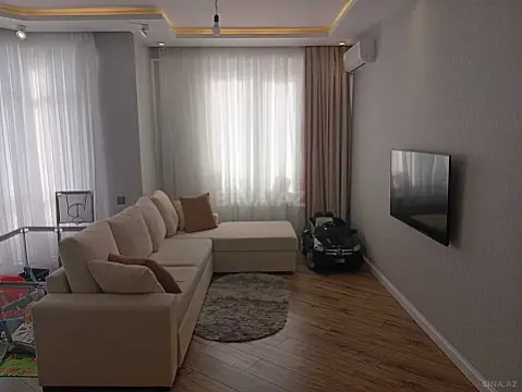 Satılır 2 otaqlı mənzil 90 m²